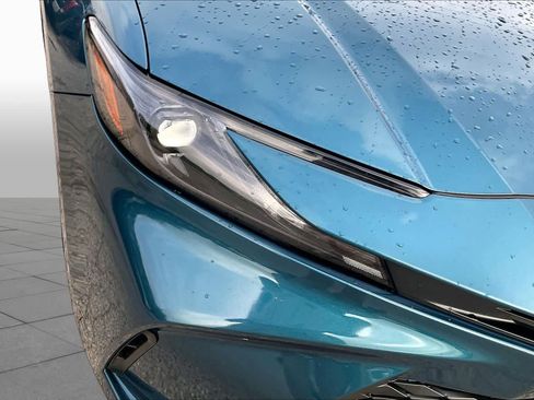 Used 2025 Toyota Camry LE FWD image 26