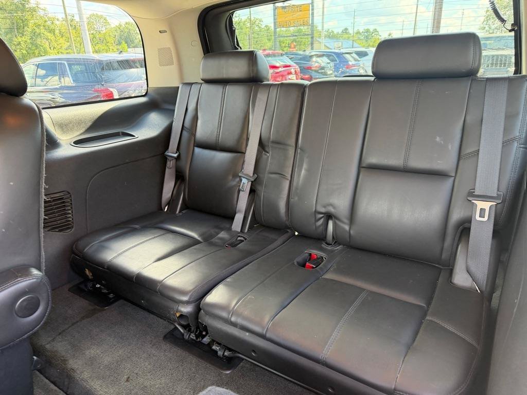 Used 2007 GMC Yukon Denali AWD/4WD image 14