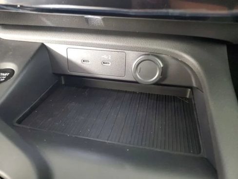 New 2026 Nissan Sentra SV w/ Floor Mat Package FWD image 22