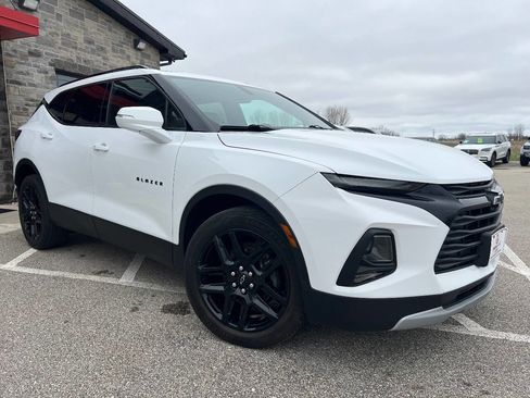 Used 2020 Chevrolet Blazer LT w/ LPO, Black Grille Bar Package image 3