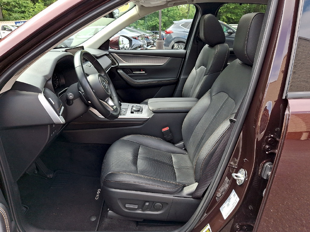Used 2024 MAZDA CX-90 Plug-In Hybrid w/ Premium Pkg AWD/4WD image 14