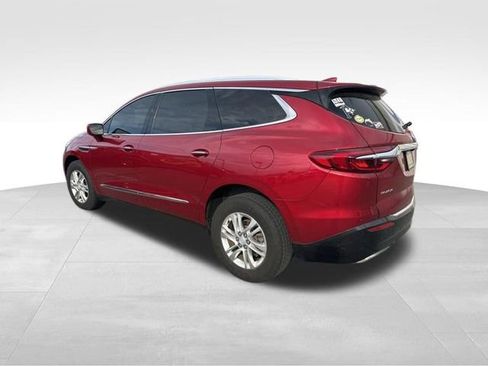 Used 2018 Buick Enclave Essence AWD/4WD image 6