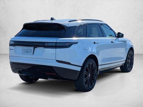 New 2026 Land Rover Range Rover Velar Dynamic SE image 2