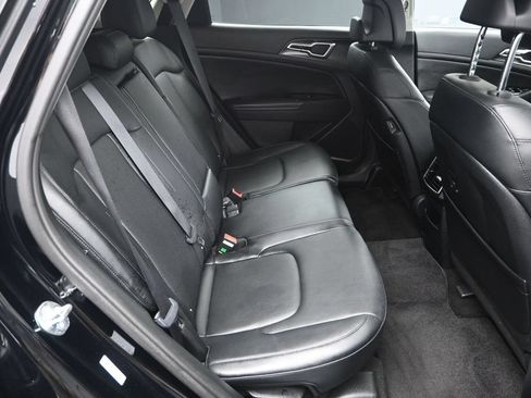 Certified 2024 Kia Sportage EX FWD image 36