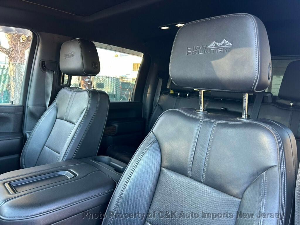 Used 2021 Chevrolet Silverado 2500 High Country w/ Technology Package AWD/4WD image 29