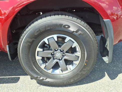 Used 2020 Nissan Frontier PRO-4X w/ Pro-4x Utility Package AWD/4WD image 19