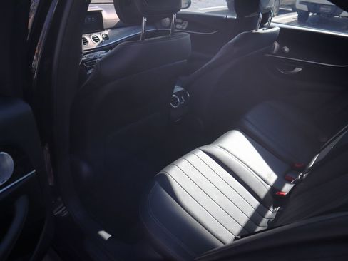 Used 2017 Mercedes-Benz E 300 E 300 image 9