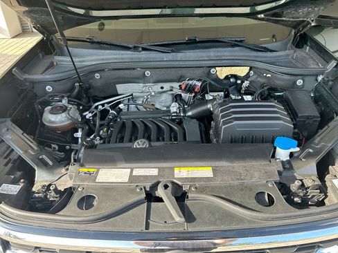 Used 2021 Volkswagen Atlas SE FWD image 45