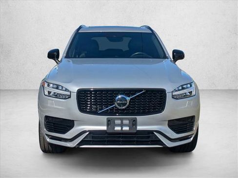 Used 2021 Volvo XC90 T8 R-Design w/ Advanced Package image 2
