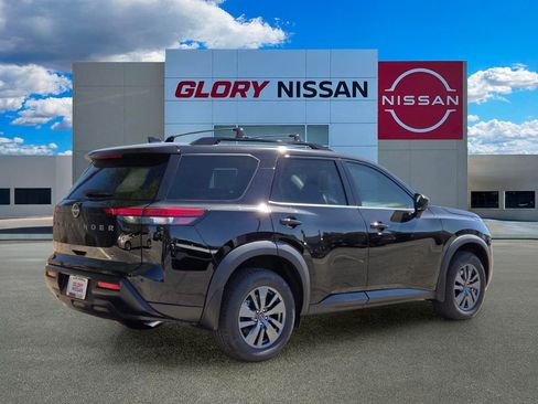 New 2026 Nissan Pathfinder SV w/ Cargo Package AWD/4WD image 3