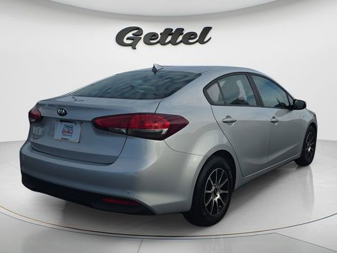 Used 2017 Kia Forte LX FWD image 5