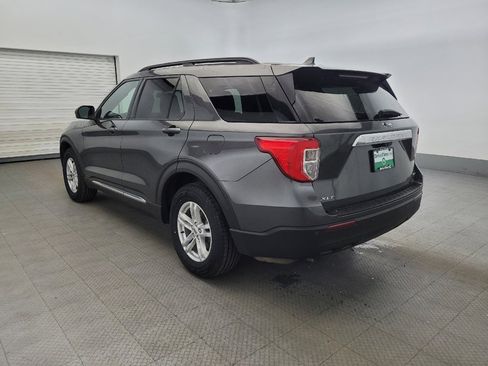 Used 2020 Ford Explorer XLT w/ Comfort Package image 5
