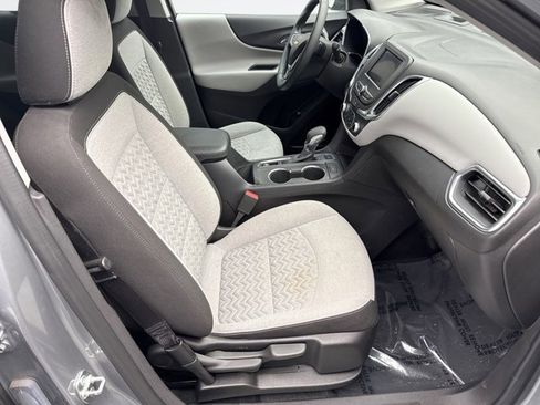 Used 2024 Chevrolet Equinox LT image 16