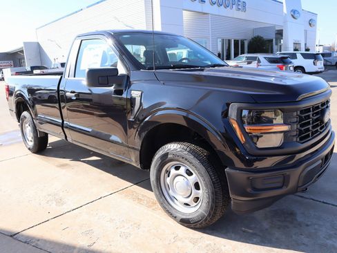 New 2025 Ford F150 XL image 1