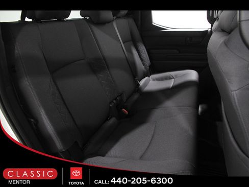 Certified 2025 Toyota Tacoma SR AWD/4WD image 18