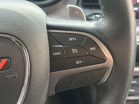 Used 2019 Dodge Challenger R/T image 22