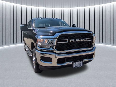 Used 2024 RAM 2500 Tradesman w/ Chrome Appearance Group AWD/4WD image 22