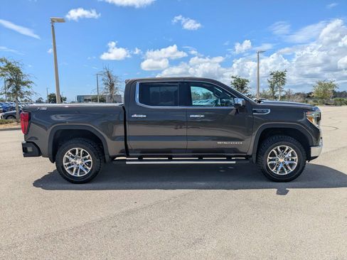 Used 2019 GMC Sierra 1500 SLT w/ SLT Premium Plus Package AWD/4WD image 4