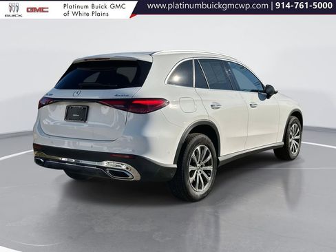 Used 2024 Mercedes-Benz GLC 300 4MATIC image 4