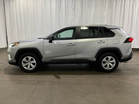 Certified 2024 Toyota RAV4 LE AWD/4WD image 7