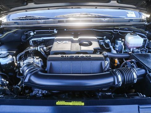 Used 2022 Nissan Frontier SV w/ Technology Package image 28