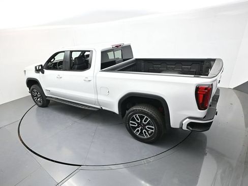 Used 2026 GMC Sierra 1500 AT4 w/ AT4 Premium Package AWD/4WD image 39