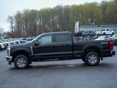 Used 2024 Ford F250 Lariat AWD/4WD image 8