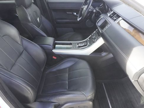 Used 2014 Land Rover Range Rover Evoque Prestige image 23