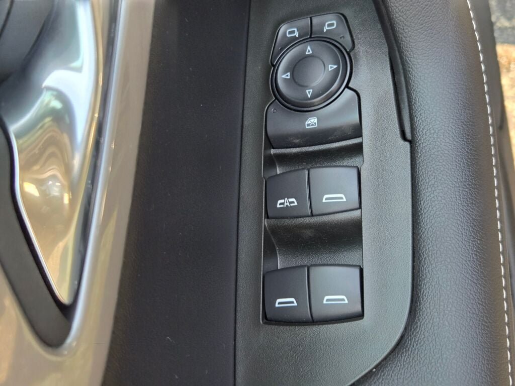 New 2026 Chevrolet Blazer LT w/ Convenience Package AWD/4WD image 20