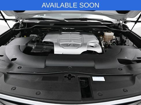 Used 2016 Lexus LX 570 4WD w/ Luxury Package image 47