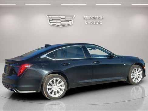 Used 2023 Cadillac CT5 Luxury w/ Cold Weather Package image 10