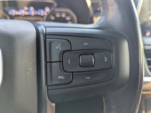 Used 2021 GMC Yukon XL AT4 w/ Technology Package AWD/4WD image 14