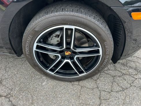 Used 2020 Porsche Macan S AWD/4WD image 13