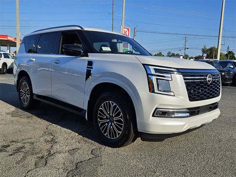 New 2026 Nissan Armada SL w/ Captain's Chari Seat Package image 17