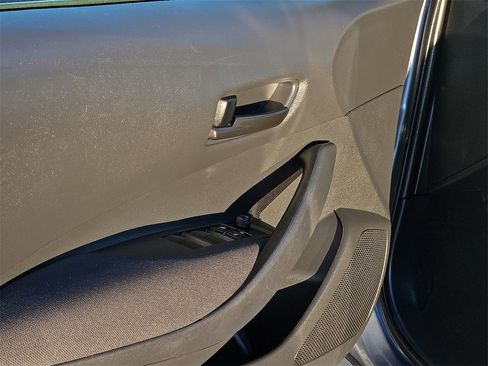 Used 2024 Toyota Corolla LE image 20