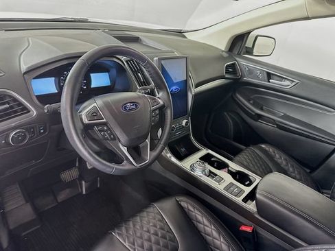 Certified 2024 Ford Edge Titanium w/ Equipment Group 301A AWD/4WD image 15
