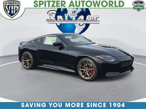 New 2026 Nissan Z Performance RWD image 2