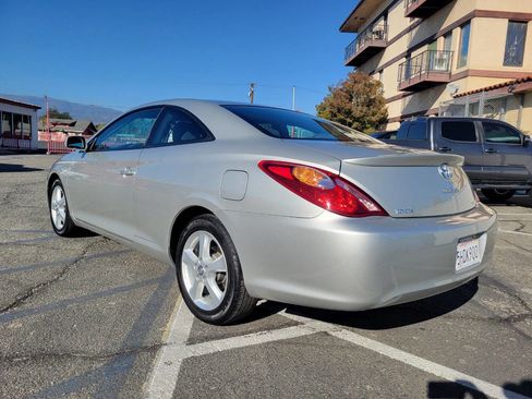Used 2004 Toyota Solara SLE image 3