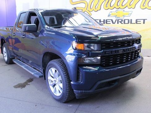 Used 2020 Chevrolet Silverado 1500 Custom image 4