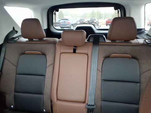 New 2026 Ford Bronco Sport Outer Banks w/ Outer Banks Tech Package+ AWD/4WD image 14