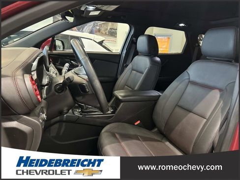 Certified 2025 Chevrolet Blazer RS w/ Driver Confidence II Package image 16