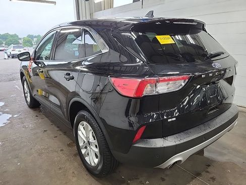 Used 2022 Ford Escape SE AWD/4WD image 4