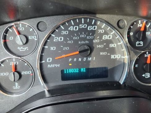 Used 2021 Chevrolet Express 2500 Extended w/ Driver Convenience Package image 19