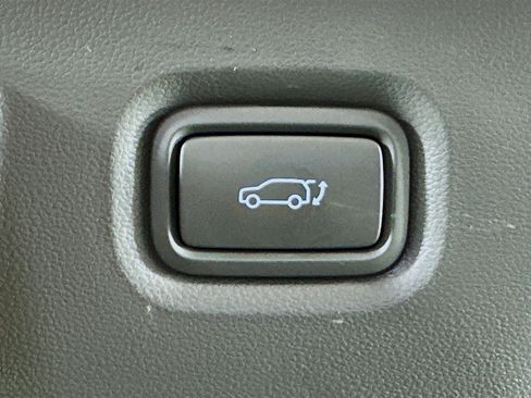 Used 2024 Hyundai Ioniq 5 Limited AWD/4WD image 30