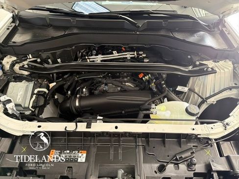 New 2026 Ford Explorer ST-Line w/ ST-Line Street Pack RWD image 32