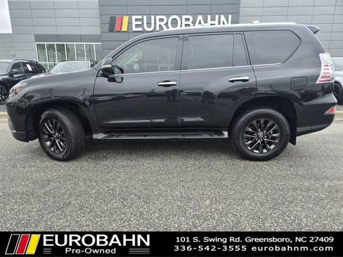 Used 2023 Lexus GX 460 Premium AWD/4WD image 2