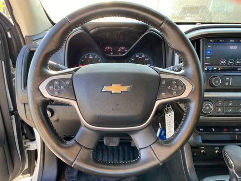 Used 2022 Chevrolet Colorado LT w/ Fleet Safety Package RWD image 11