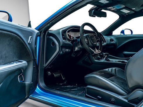 Used 2023 Dodge Challenger SRT Hellcat Redeye RWD image 6
