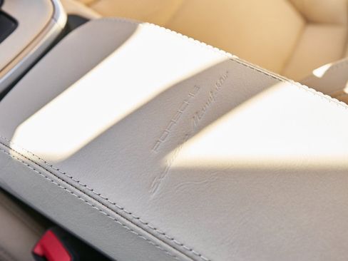 Used 2021 Porsche 911 Targa 4S image 51