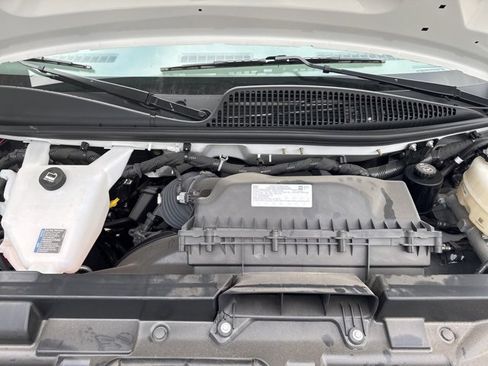 New 2024 Chevrolet Express 3500 w/ Power Convenience Package image 32